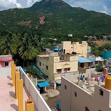 Sathya Guest House Tiruvannāmalai Екстериор снимка